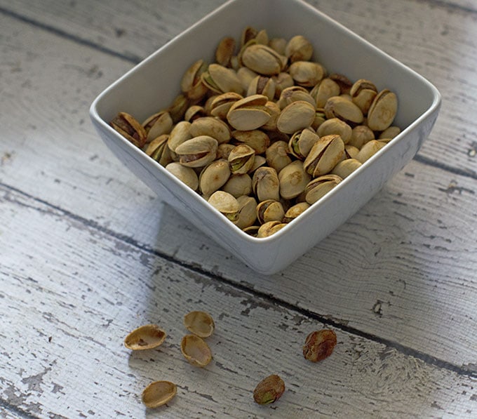 Why Pistachios Are My New Favorite Healthy Snack | SmartSavvyLiving.com