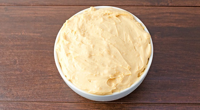 Butterscotch Cheesecake Dip Recipe | Looking for an easy dessert recipe that everyone will love? This is one perfect dessert dip recipe for parties that your guests will keep going back to enjoy!