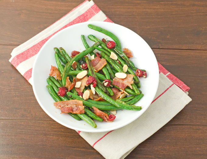 Green-Beans-With-Bacon,-Cranberries,-and-Almonds-Recipe