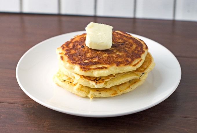Fluffy Blueberry Buttermilk Pancakes Recipe