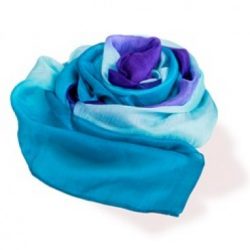 handcrafted_scarf